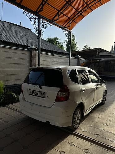 бампер на фит: Honda Fit: 2003 г., 1.3 л, Автомат, Бензин, Хэтчбэк — 3