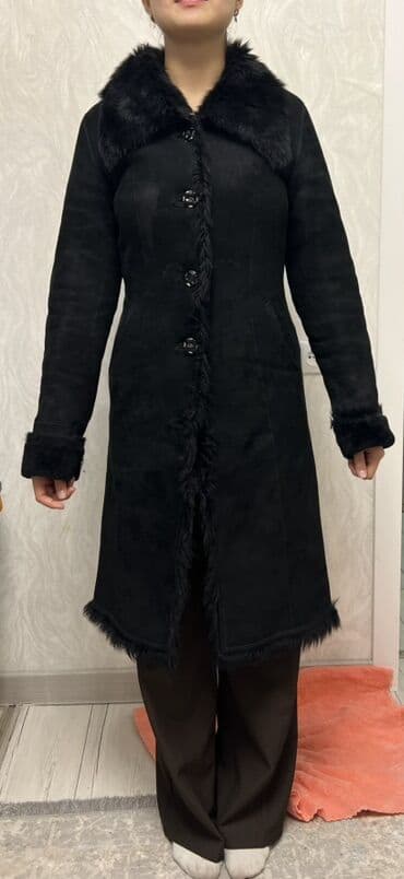 Спецодежда: Женская натуральная дублёнка, цвет – чёрный. - Крой: приталенный — 4