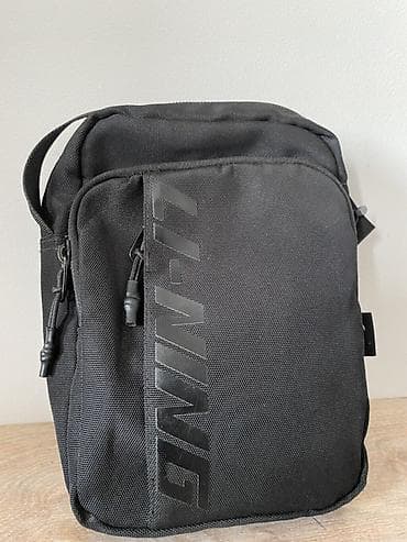 lining flex: Продаю Сумка через плечо LI-NING, компактная - Цвет: черный, матовая — 3