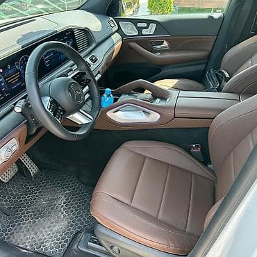 sprinter 4 4: Mercedes-Benz GLS-Class: 2024 г., 3 л, Автомат, Бензин, Кроссовер — 7