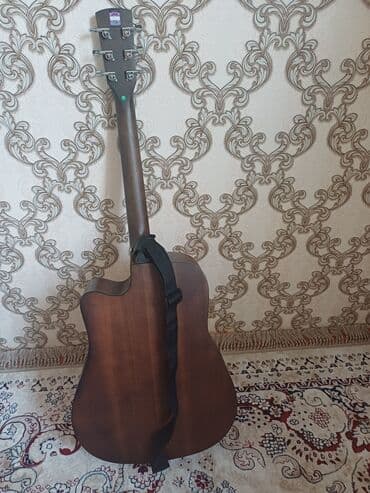 native instruments: Продам акустическую гитару. От бренда SAGA. Новая, в подарок чехол — 2