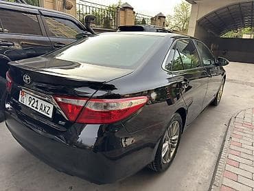 x 5: Toyota Camry: 2017 г., 2.5 л, Автомат, Седан — 6