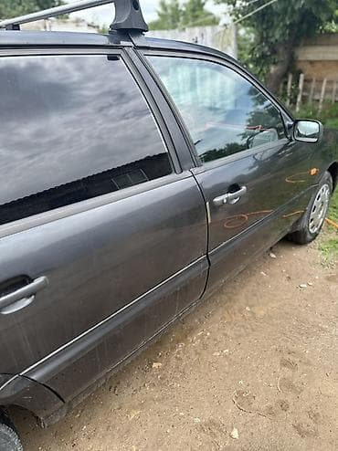 Продажа авто: Volkswagen Passat: 1995 г., 1.8 л, Механика, Бензин, Седан — 6