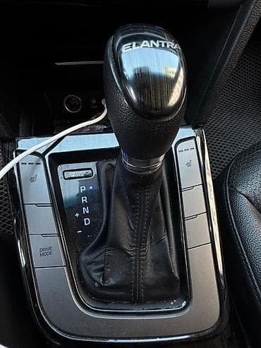 lada 2106: Hyundai Elantra: 2019 г., 1.6 л, Автомат, Бензин, Седан — 7