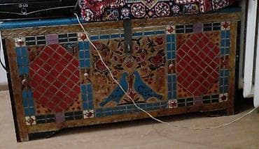 coffee table: Сундук, Б/у, Для приданого невесты, Дерево, Самовывоз, цвет - Коричневый — 1