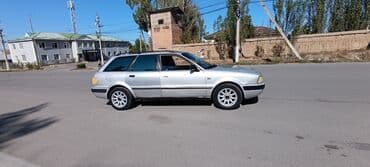сполер на ауди: Audi 80: 1993 г., 2 л, Механика, Бензин, Универсал — 3