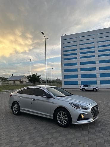 Hyundai Sonata: 2019 г., 2 л, Автомат, Газ, Седан — 2