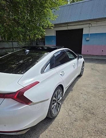 rexston khan: Kia K8: 2024 г., 1.6 л, Автомат, Гибрид, Седан — 2