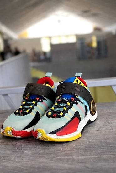 изи волкер: Мужские кроссовки, 43, & Other Stories, Б/у, цвет - Голубой, Бесплатная доставка — 1