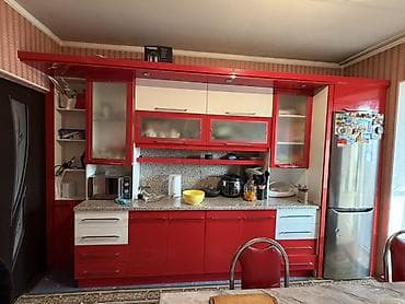 сервант советской: Кухонный гарнитур + стенка-гостиная Кухонный гарнитур: - Прямая — 1