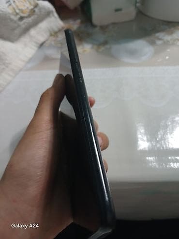 poco 6: Poco C40, Б/у, 64 ГБ, цвет - Черный, 2 SIM — 4