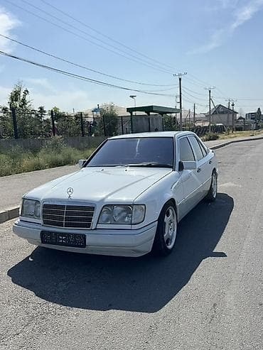 портэр 2: Mercedes-Benz W124: 1992 г., 2.2 л, Автомат, Газ, Седан — 2