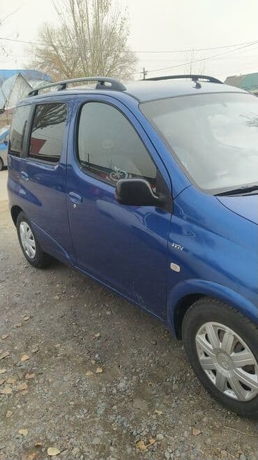 продаю в связи с переездом: Toyota Funcargo: 2000 г., 1.5 л, Автомат, Бензин, Минивэн — 3