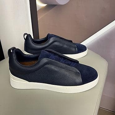 тапочки изи: Мужские кроссовки-слипоны с эластичной шнуровкой - Дизайн — 2