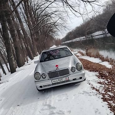 4 5мм: Mercedes-Benz C-Class: 1996 г., 4.2 л, Вариатор, Бензин, Седан — 5