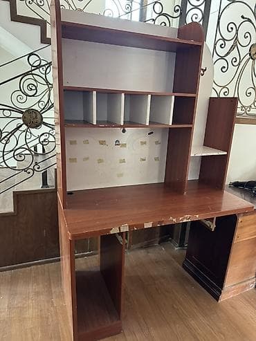 Столдор: Компьютердик үстөлү, Текчелери бар — 2