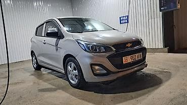 Chevrolet Spark: 2018 г., 1 л, Бензин, Хэтчбэк