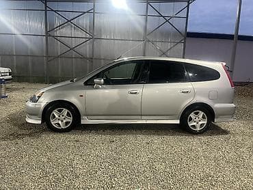 Транспорт: Honda Stream: 2002 г., 2 л, Автомат, Бензин, Универсал — 3
