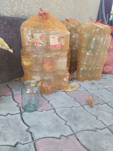 айнек эшик: Банкалар — 4