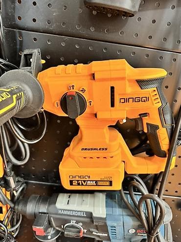 лампы прожекторы: Перфоратор, Новый, Самовывоз, Бесплатная доставка — 4