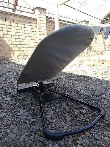 Шкафтар: Балдар үчүн шезлонг, Колдонулган, Термелген отургуч, Темир, түсү - Боз — 2