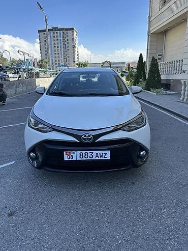 Продажа авто: Toyota Levin: 2019 г., 1.8 л, Гибрид, Седан — 2
