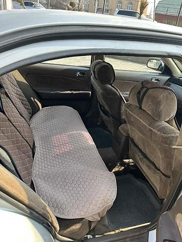 на рф номерах: Nissan Cefiro: 1996 г., 2 л, Бензин — 6