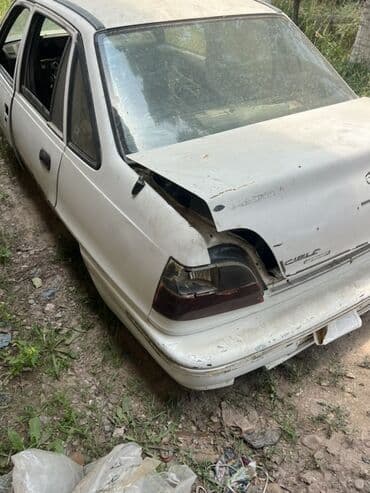 запчасти на опель вектра с: Продается кузов Daewoo Cielo белого цвета. Отсутствуют некоторые — 4