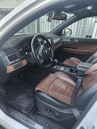 ssangyang rexton: Ssangyong Rexton: 2019 г., 2.2 л, Автомат, Дизель, Внедорожник — 4