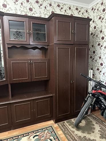 Стенка-шкаф, Тип стенки-шкафа: Модульная, Для зала, Б/у, Особенности: С отделением под телевизор