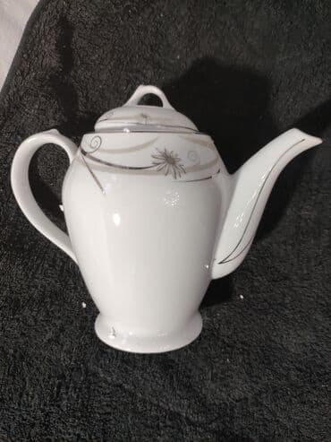 стакан кофе: Продаю новый столово-чайный сервиз на 6 персон. Произведен в Иране на — 6