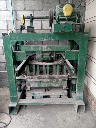 дойная апарат: Срочно продается аппарат песко блока. В комплекте: мешалка, 2шт — 3