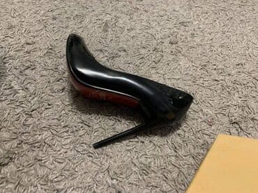Киреге берилүүчү кийимдер: Туфли, 36, Christian Louboutin, Жаңы, түсү - Кара, Өзү алып кетүү — 5