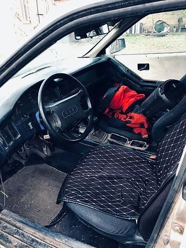 rex sprinter: Audi 80: 1989 г., Седан — 5