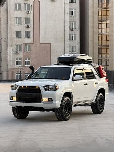 Toyota 4Runner: 2011 г., 4 л, Автомат, Газ, Внедорожник