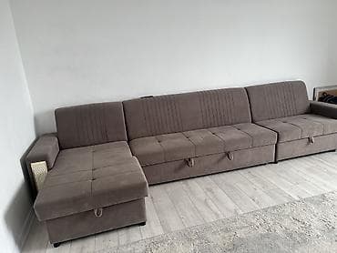 Угловые диваны: Диван раскладной угловой с ящиками 
размер 4X1.20 
Состояние хорошее — 2