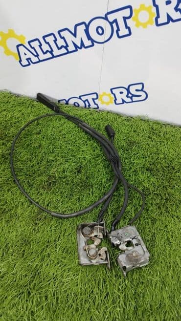 капот х5: Трос капота BMW, Б/у, Оригинал — 1