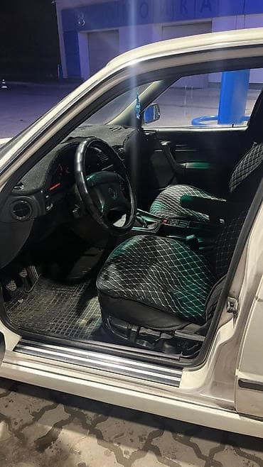 BMW: BMW 5 series: 1990 г., 2.5 л, Механика, Бензин, Седан — 10