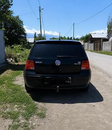 жак бу: Volkswagen Golf: 1999 г., 1.8 л, Кол менен иштөөчү, Бензин — 1