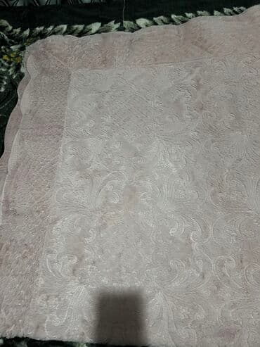 двуспальное одеяло из шерсти: Покрывало для кровати, Б/у — 4