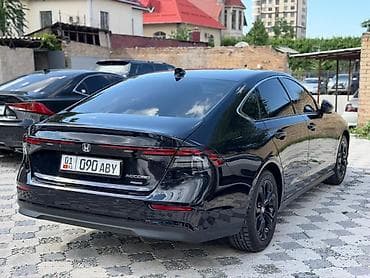 Продажа авто: Honda Accord: 2024 г., Автомат, Бензин, Седан — 5