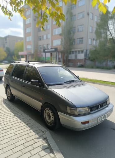 дом на колесах цены: Mitsubishi Space Wagon: 1992 г., Вэн/Минивэн — 1