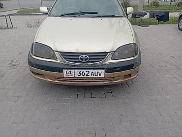Продажа авто: Toyota Avensis: 2004 г., Механика, Бензин, Лифтбек — 1