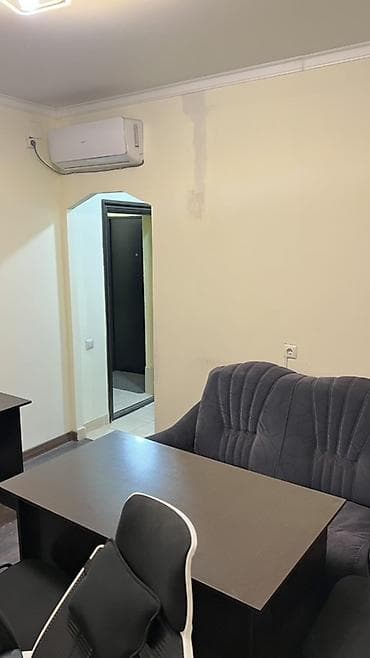 Ковры и паласы: Сдаю офисное помещение 2 комнаты душ туалет есть район Вефы улица Абая — 6