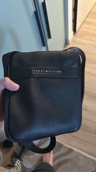 раритетные вещи: Мужская сумка через плечо Tommy Hilfiger Можно договориться - — 1