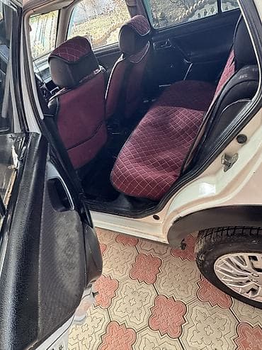 крыло на гольф: Volkswagen Golf: 1995 г., 1.8 л, Механика, Бензин, Хэтчбэк — 7