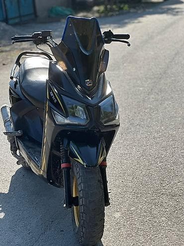 мото эндро: Скутер KINYE, спортивный дизайн Характеристики и оснащение: - Кузов — 8