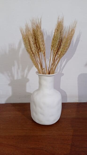 корзины плетенные: Сухоцвет ✨ Пшеница 20 см
Ваза белое керамика 25 см — 2