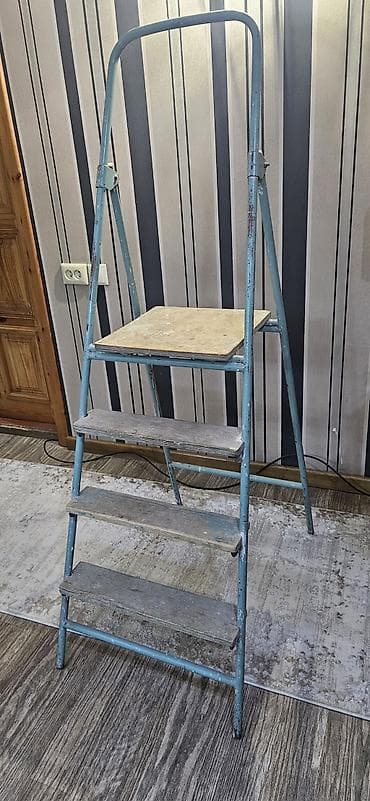 Складная стремянка-лестница, Материал: Металл, Для дома, Высота: До 2 м — 2