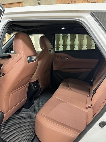Транспорт: Changan Uni-Z: 2025 г., Кроссовер — 7